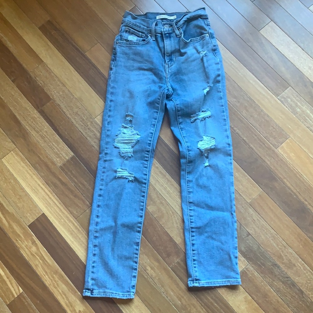 Levi’s High Rise Straight crop size 24